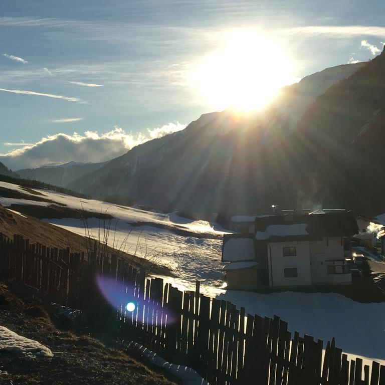 Pension Alpenrose Sankt Sigmund im Sellrain Zewnętrze zdjęcie
