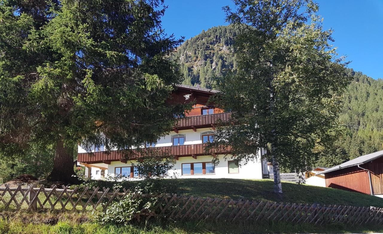 Pension Alpenrose Sankt Sigmund im Sellrain Zewnętrze zdjęcie
